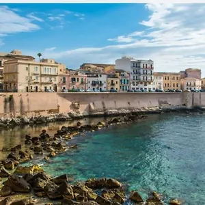  Hébergement de vacances Baglieri Appartament